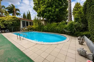 13523 Hartland St, Los Angeles, CA 91405 - Photo 29