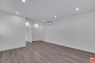 6742 Radford Ave, Los Angeles, CA 91606 - Photo 33