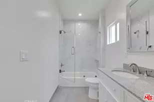 6742 Radford Ave, Los Angeles, CA 91606 - Photo 19