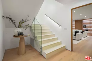 1130 N Poinsettia Pl, West Hollywood, CA 90046 - Photo 23