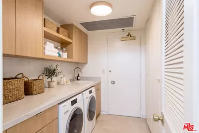 1333 S Beverly Glen Blvd #403, Los Angeles, CA 90024 - Photo 23