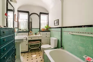 6366 Orange St, Los Angeles, CA 90048 - Photo 29