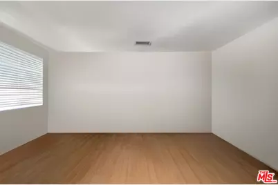12610 Bonaparte Ave, Los Angeles, CA 90066 - Photo 17
