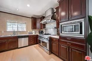 12610 Bonaparte Ave, Los Angeles, CA 90066 - Photo 11