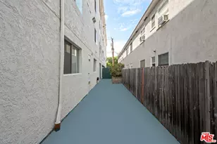 826 2nd St, Santa Monica, CA 90403 - Photo 25