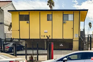 1240 S Norton Ave, Los Angeles, CA 90019 - Photo 19