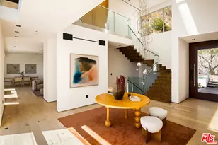 1700 Queens Ct, Los Angeles, CA 90069 - Photo 5