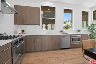 2213 Selig Dr, Los Angeles, CA 90026 - Photo 9