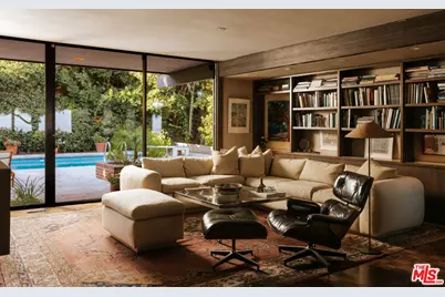 9225 Nightingale Dr, Los Angeles, CA 90069 - Photo 9