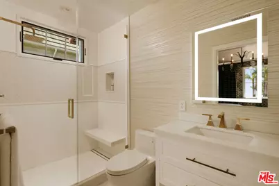 1445 Via Cresta, Pacific Palisades, CA 90272 - Photo 27