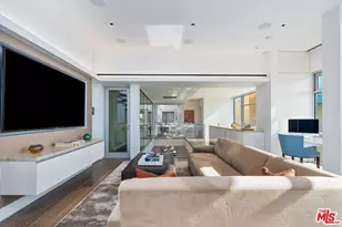 2505 Ocean Front Walk, Venice, CA 90291 - Photo 21
