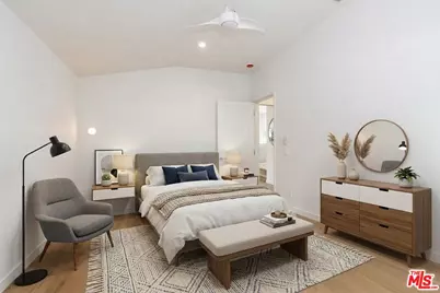 7102 Pacific View Dr, Los Angeles, CA 90068 - Photo 23