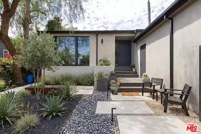 7102 Pacific View Dr, Los Angeles, CA 90068 - Photo 1