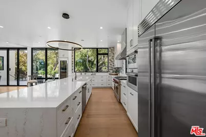 204 Olive Mill Rd, Montecito, CA 93108 - Photo 11
