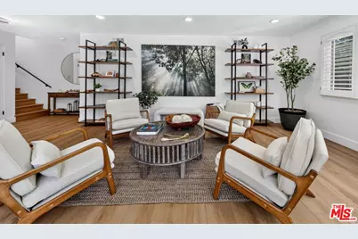 10765 Wrightwood Ln, Los Angeles, CA 91604 - Photo 9