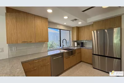 72390 Rodeo Way, Rancho Mirage, CA 92270 - Photo 21