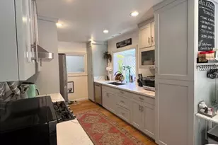 22477 Liberty Bell Rd, Calabasas, CA 91302 - Photo 5