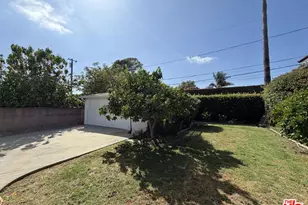 12207 Palms Blvd, Los Angeles, CA 90066 - Photo 15