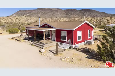 55616 Pipes Canyon Rd, Yucca Valley, CA 92284 - Photo 31