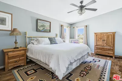 55616 Pipes Canyon Rd, Yucca Valley, CA 92284 - Photo 19
