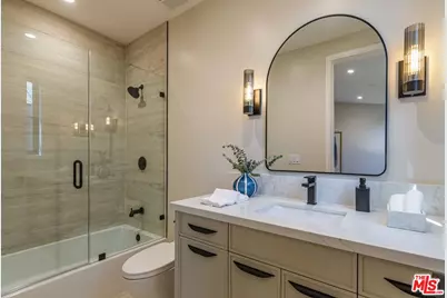 744 Iliff St, Los Angeles, CA 90272 - Photo 25