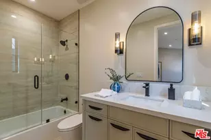 744 Iliff St, Los Angeles, CA 90272 - Photo 25