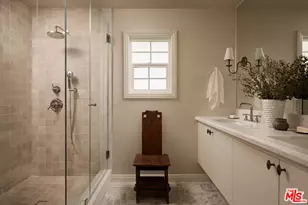11332 Chenault St, Los Angeles, CA 90049 - Photo 9
