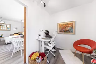 4931 Indian Wood Rd, Culver City, CA 90230 - Photo 19