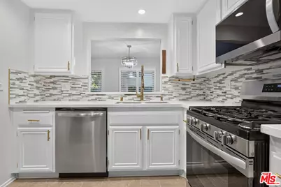 6716 Clybourn Ave #147, North Hollywood, CA 91606 - Photo 7
