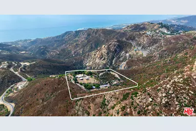 1301 Via Taz, Malibu, CA 90265 - Photo 15