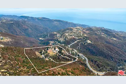 1301 Via Taz, Malibu, CA 90265 - Photo 13