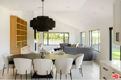 1396 Kingsboro Ct, Westlake Village, CA 91362 - Photo 9