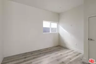 2494 W Shenyad Ct, Los Angeles, CA 90065 - Photo 7