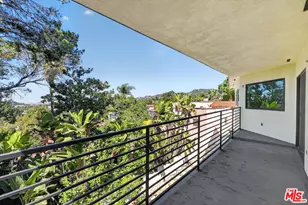 3950 Franklin Ave, Los Angeles, CA 90027 - Photo 31