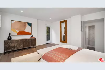 1163 Angelo Dr, Beverly Hills, CA 90210 - Photo 37