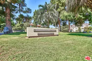 859 S Lucerne Blvd, Los Angeles, CA 90005 - Photo 45
