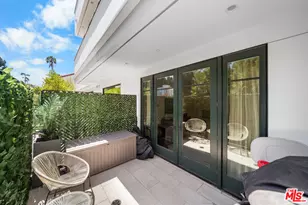 859 S Lucerne Blvd, Los Angeles, CA 90005 - Photo 13