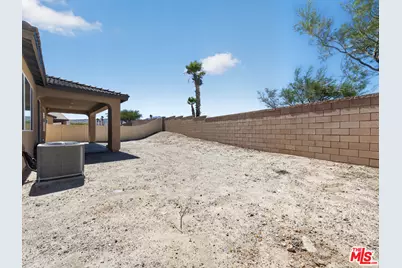 62652 N Crescent St, Desert Hot Springs, CA 92240 - Photo 23
