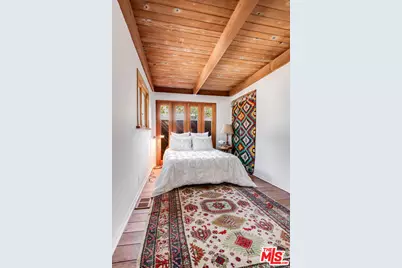 454 N East Rustic Rd, Santa Monica, CA 90402 - Photo 15