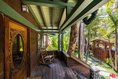 454 East Rustic Rd, Santa Monica, CA 90402 - Photo 1