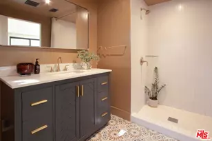 1216 N Virgil Ave, Los Angeles, CA 90029 - Photo 11