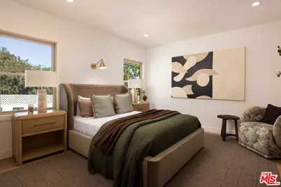 1807 Cochran Pl, Los Angeles, CA 90019 - Photo 9