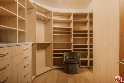 709 Walden Dr, Beverly Hills, CA 90210 - Photo 23