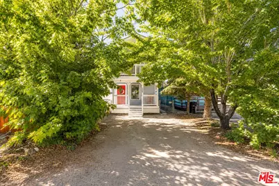 136 E Mountain View Blvd, Big Bear City, CA 92314 - Photo 13