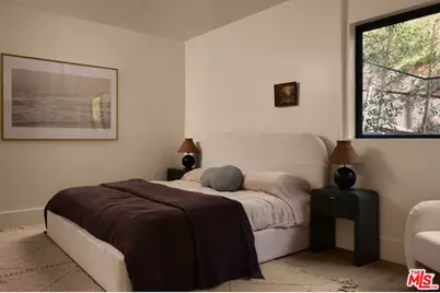 621 Frontenac Ave, Los Angeles, CA 90065 - Photo 27