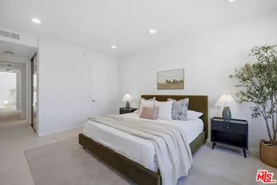 1271 Granville Ave #402, Los Angeles, CA 90025 - Photo 13