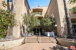 10629 Woodbridge St, Toluca Lake, CA 91602 - Photo 1