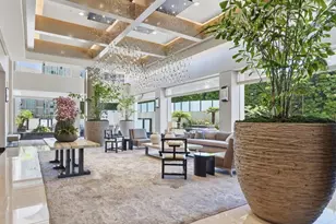 10560 Wilshire Blvd, Los Angeles, CA 90024 - Photo 37