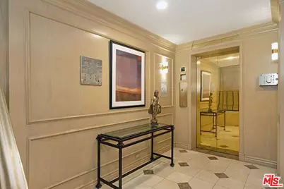 10751 Wilshire Blvd #1002, Los Angeles, CA 90024 - Photo 5