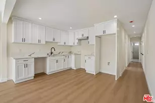 5214 Cimarron St, Los Angeles, CA 90062 - Photo 9